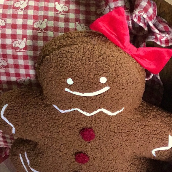 GINGERBREAD GIRL PILLOW❤️❤️ - Picture 2 of 6